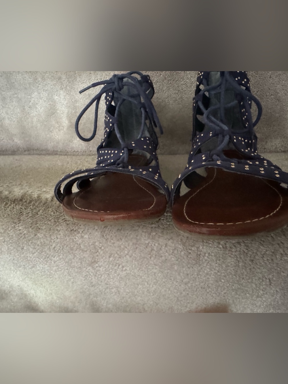 Women's Guess Navy Lace-Up Studded Gladiator Sandals Size 9